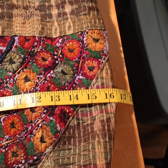 Floral Patchwork Embroidered Shoulder Bag - Picture 5 of 13